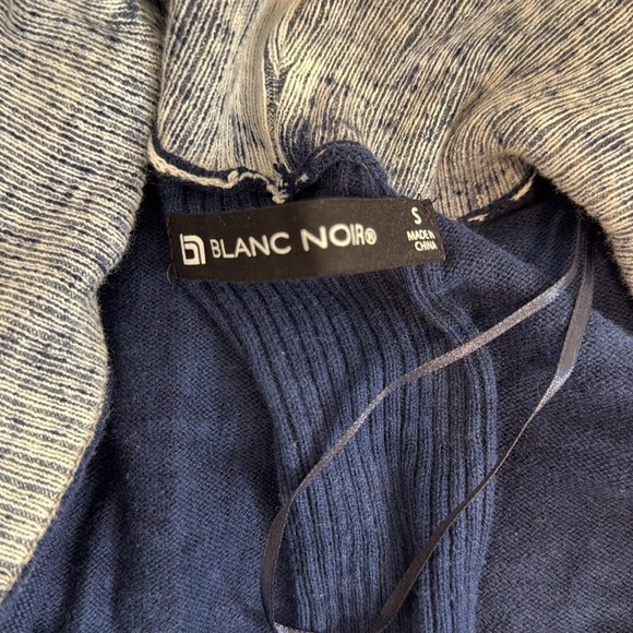 BLANC NOIR huntress  drape front cardigan in dress blues size small - Picture 7 of 8